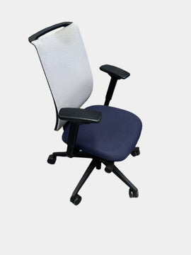 'Steelcase' task chair